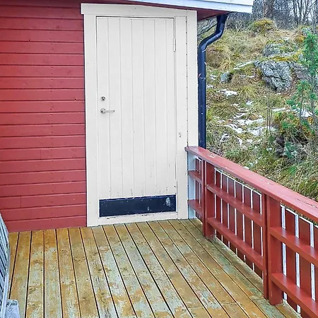 Casa de Férias In Botenhamn With House A Mountain View